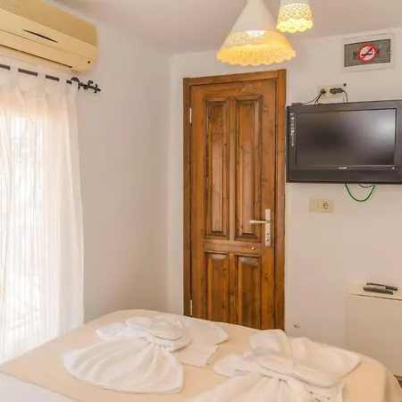 Tas Butik Otel *